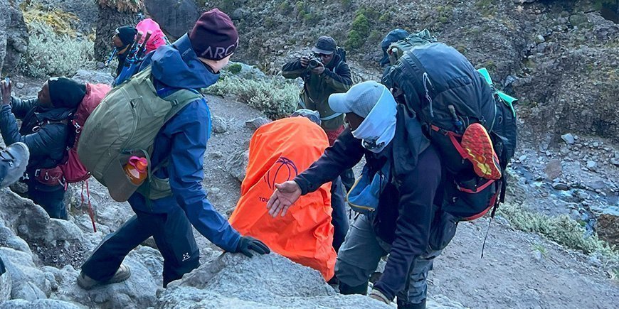 Guide ger klättrare en hjälpande hand