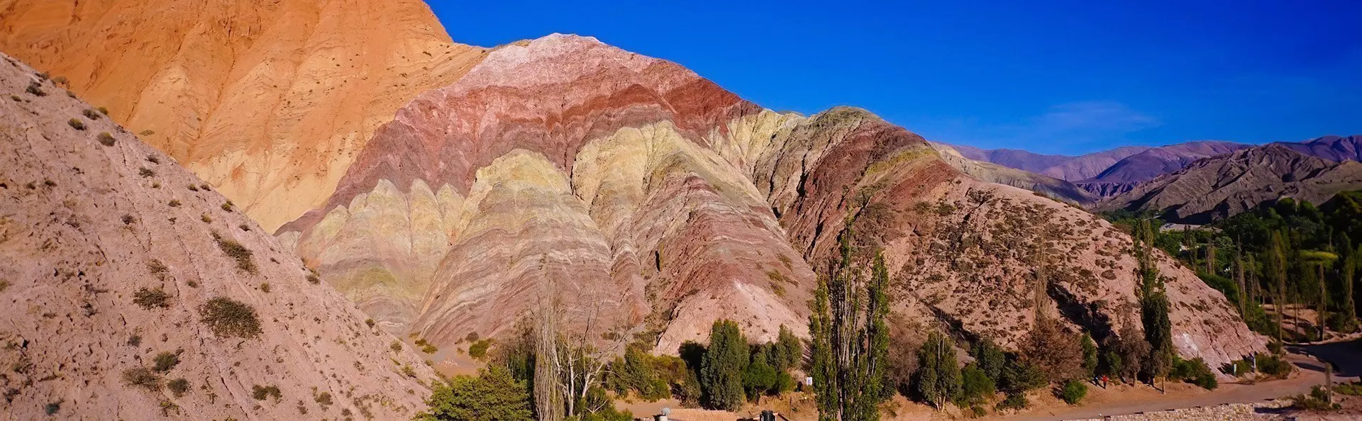 Utsikt över Cerro de los Siete Colores i Argentina